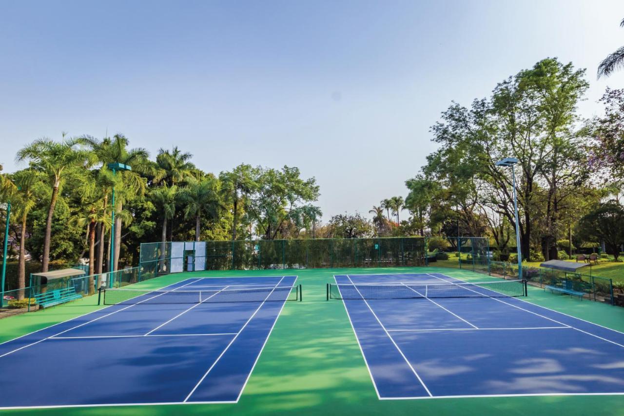 Hotel Racquet Cuernavaca Dış mekan fotoğraf