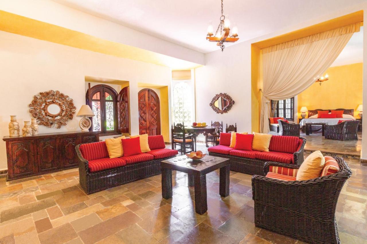 Hotel Racquet Cuernavaca Dış mekan fotoğraf